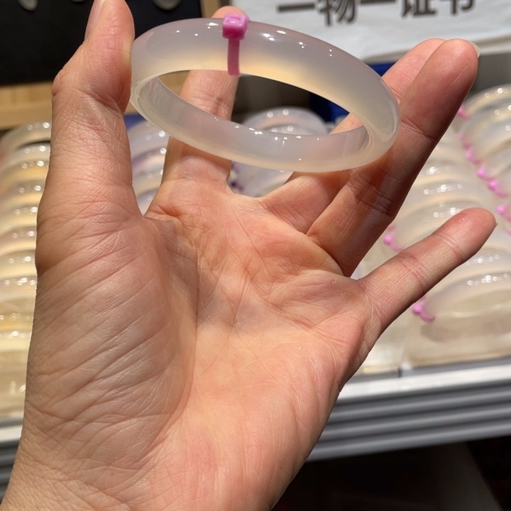 青***风玛瑙/玉髓未镶嵌手镯@定向荔枝冻@【59+】