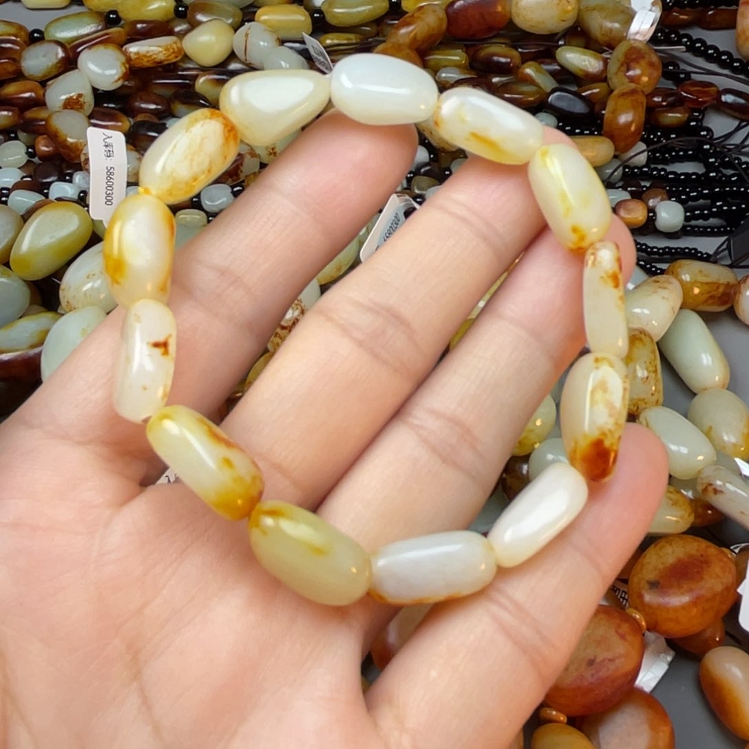 和田玉手链未镶嵌