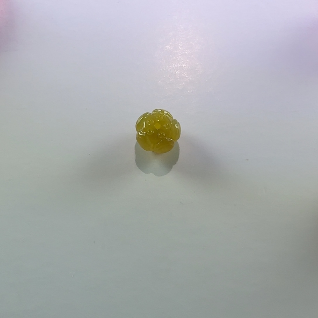 翡翠未镶嵌颈饰莲花珠