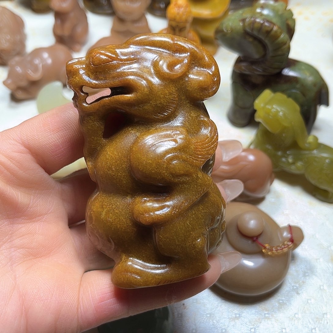 白玉菩提吊坠白玉菩提吊坠