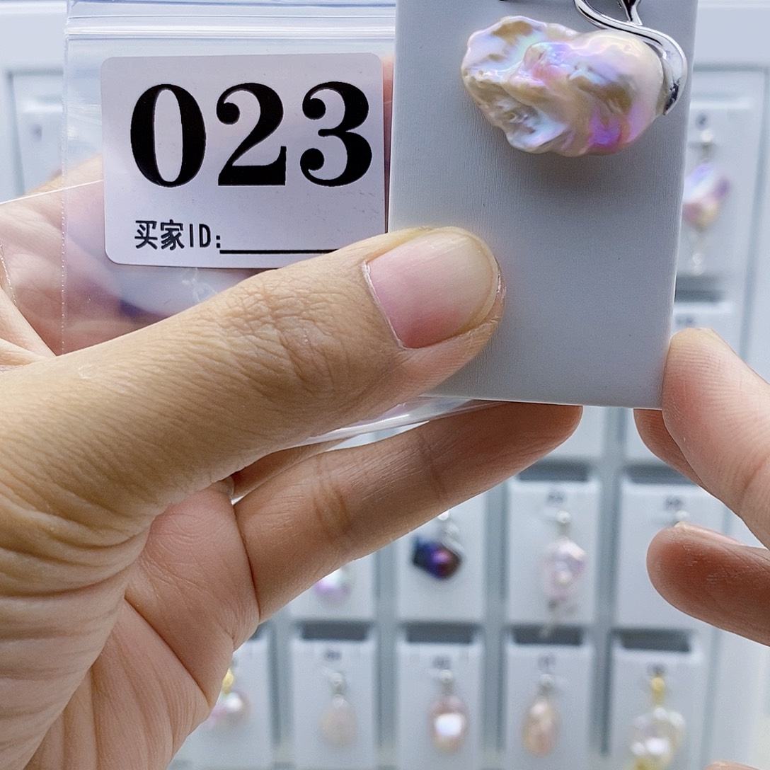 淡水珍珠颈饰合金