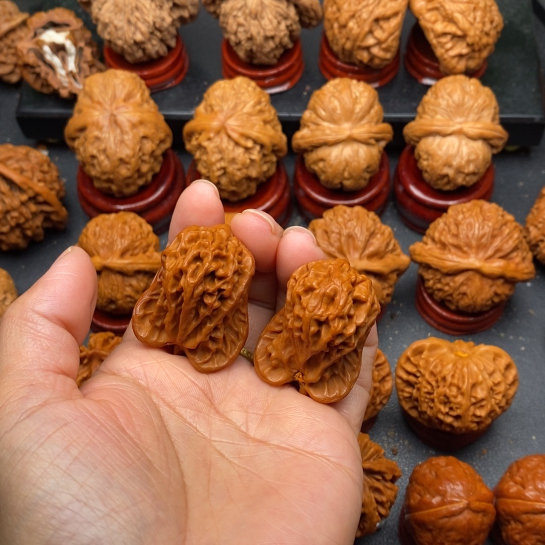 把件文玩核桃小鸟