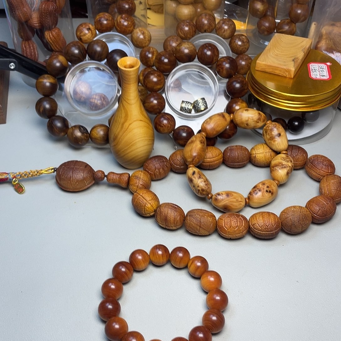 柏木（崖柏）太行崖柏1.5干黑油