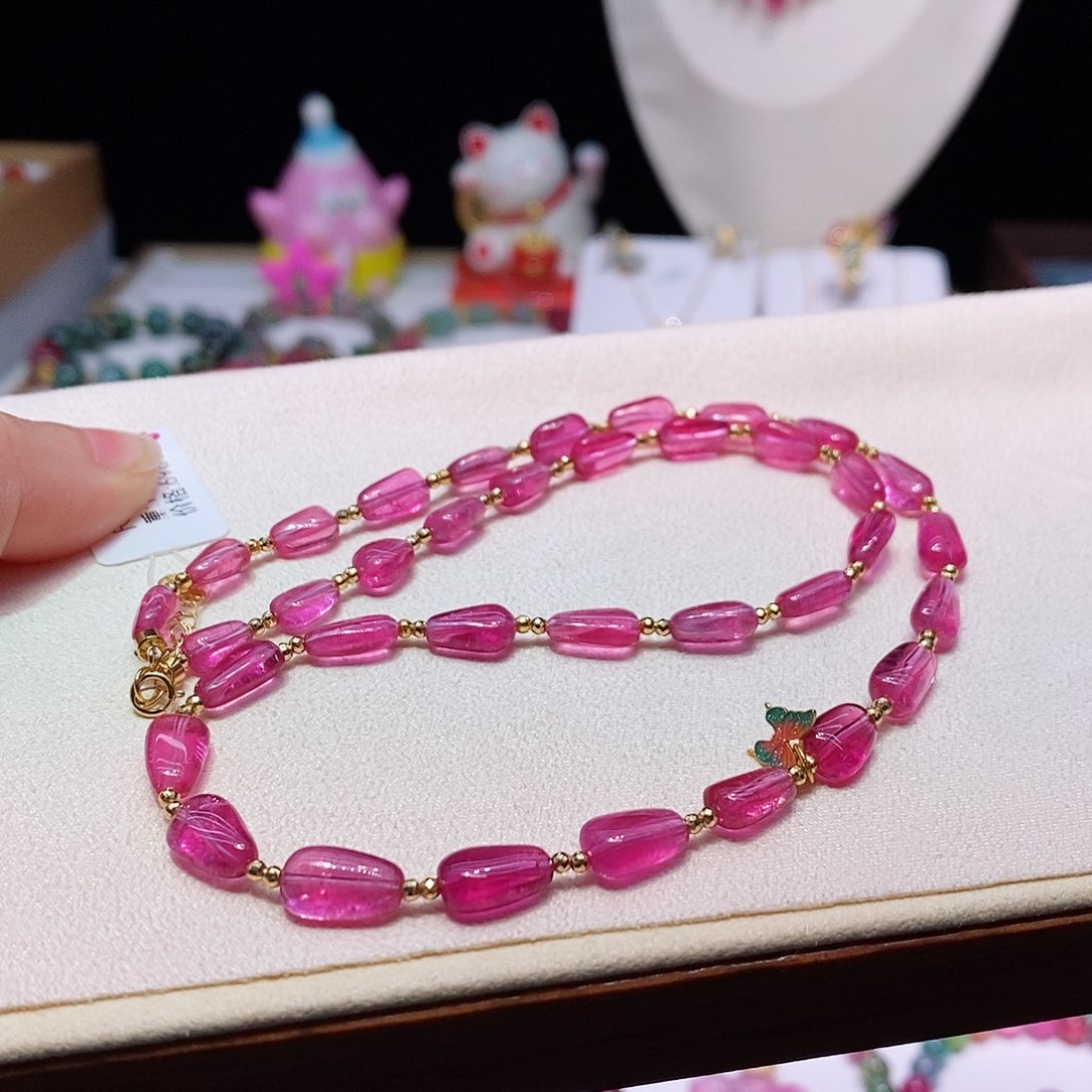 碧玺碧玺项链未镶嵌