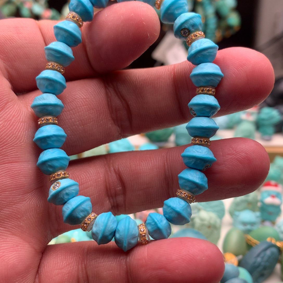 绿松石颈饰18K金镶嵌一*