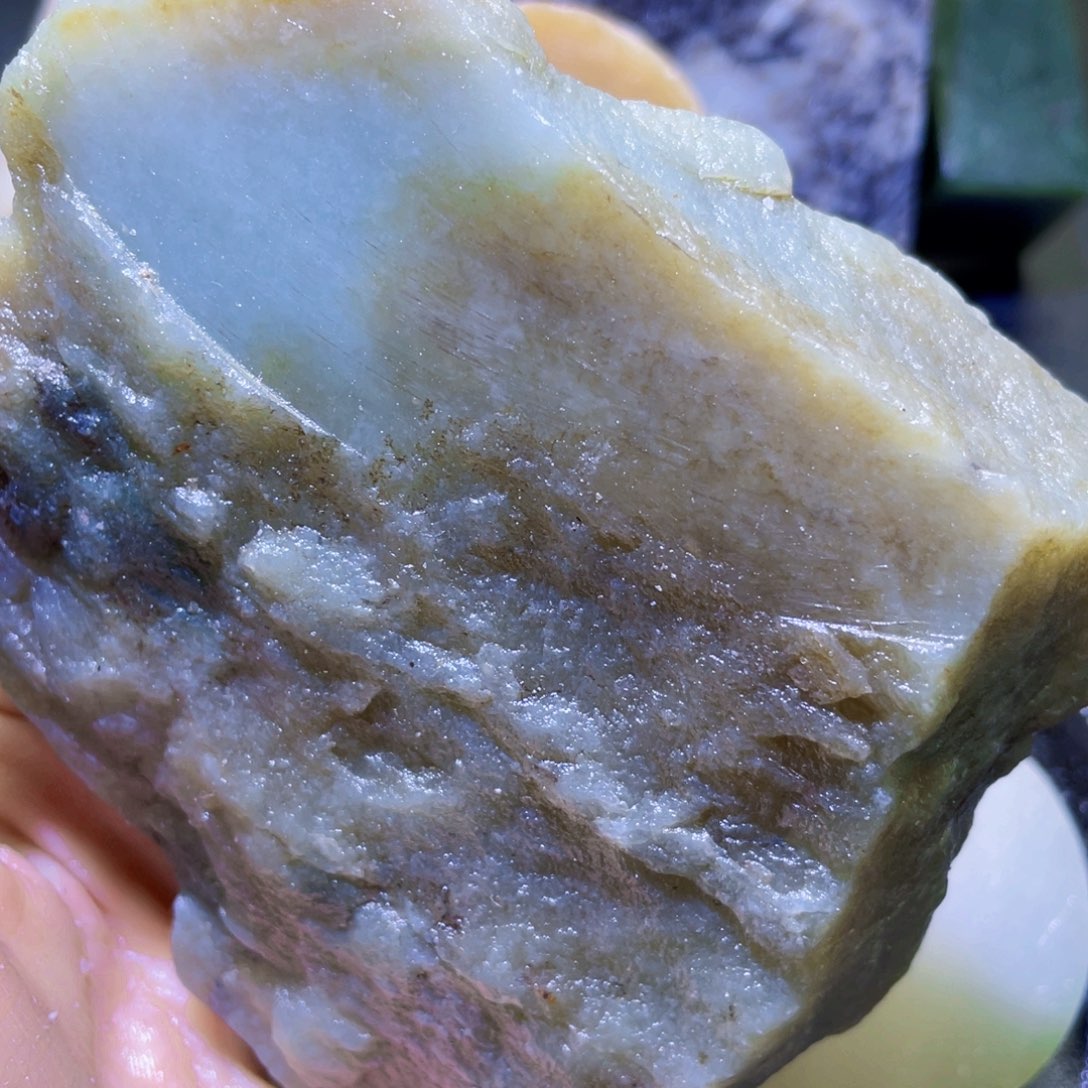 和田玉未镶嵌珠宝半成品