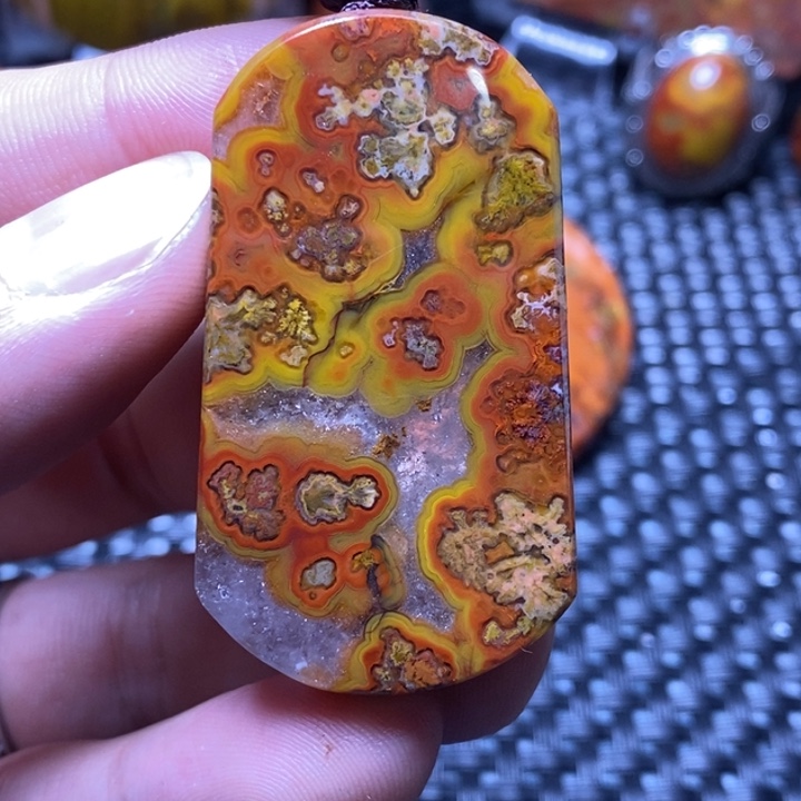 玛瑙/玉髓颈饰未镶嵌