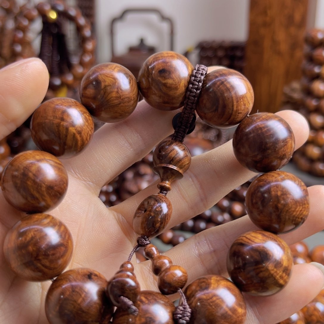 木阁****家海南黄花梨降香黄檀