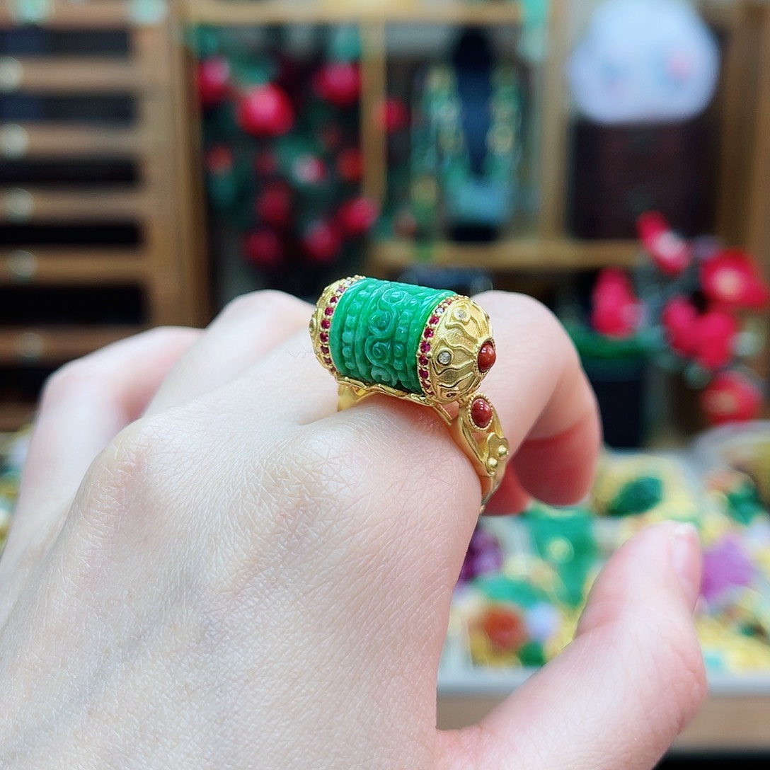 银S925镶嵌戒指翡翠48小时鉴赏期1