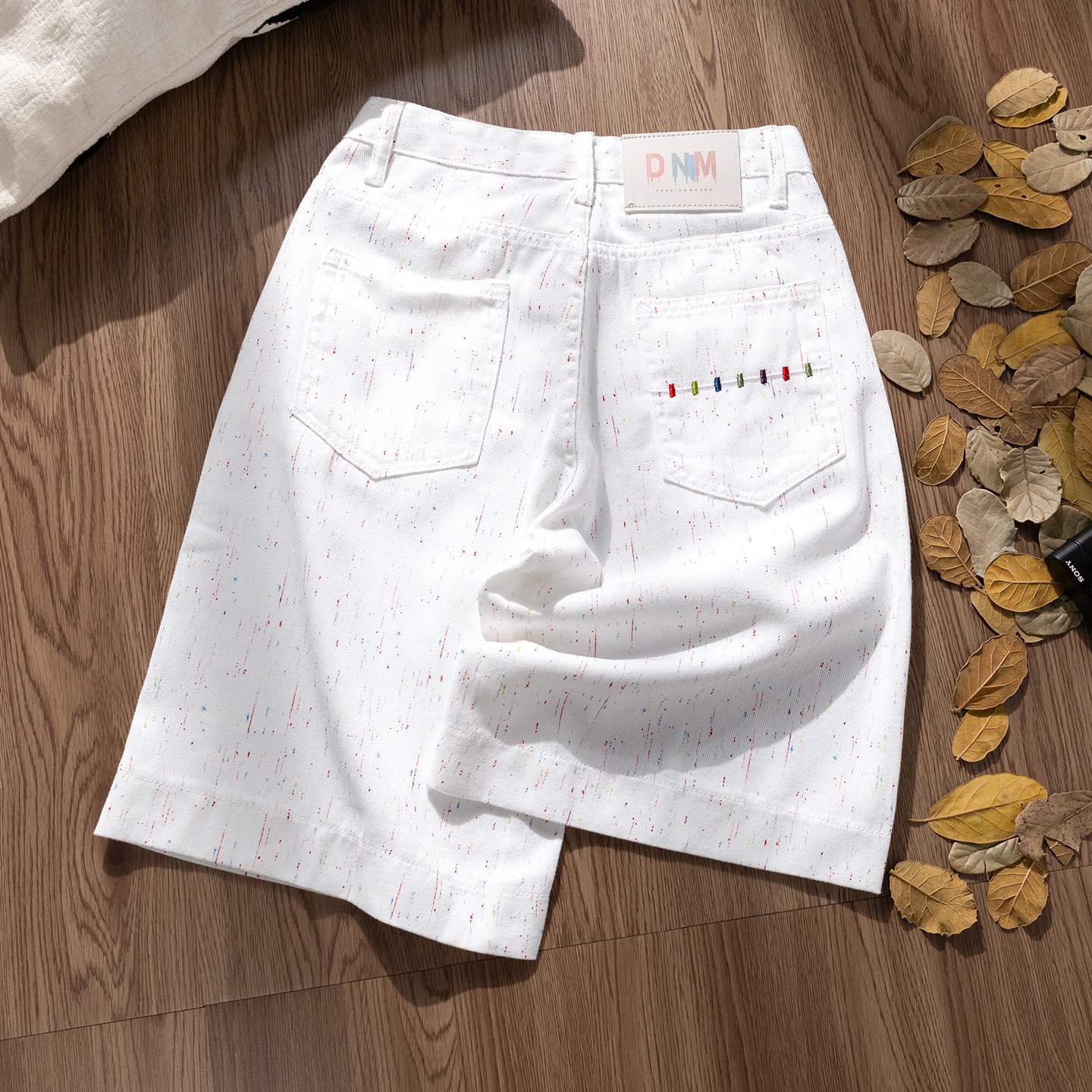 小碎花白色牛仔短裤女2025年夏季薄款新款小个子刺绣五分直筒裤