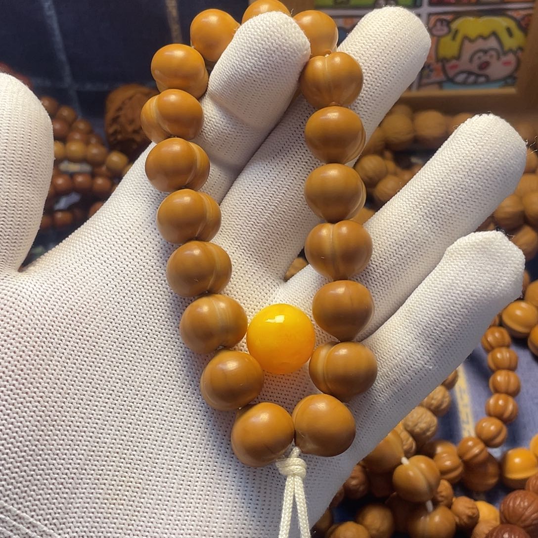 x***r猴头核桃吊坠福利微微微瑕屁桃手持  