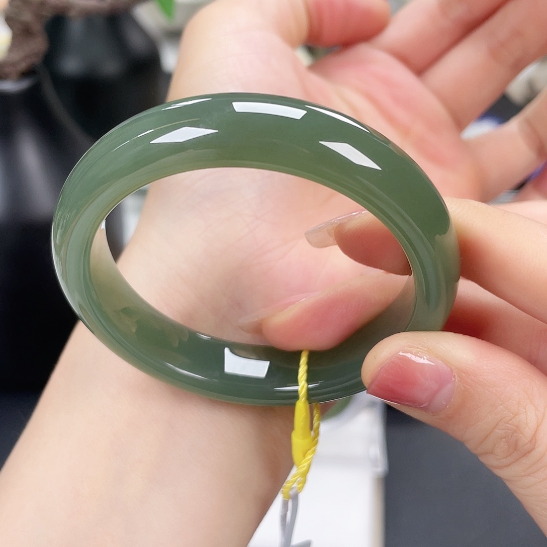 和田玉手镯53未镶嵌