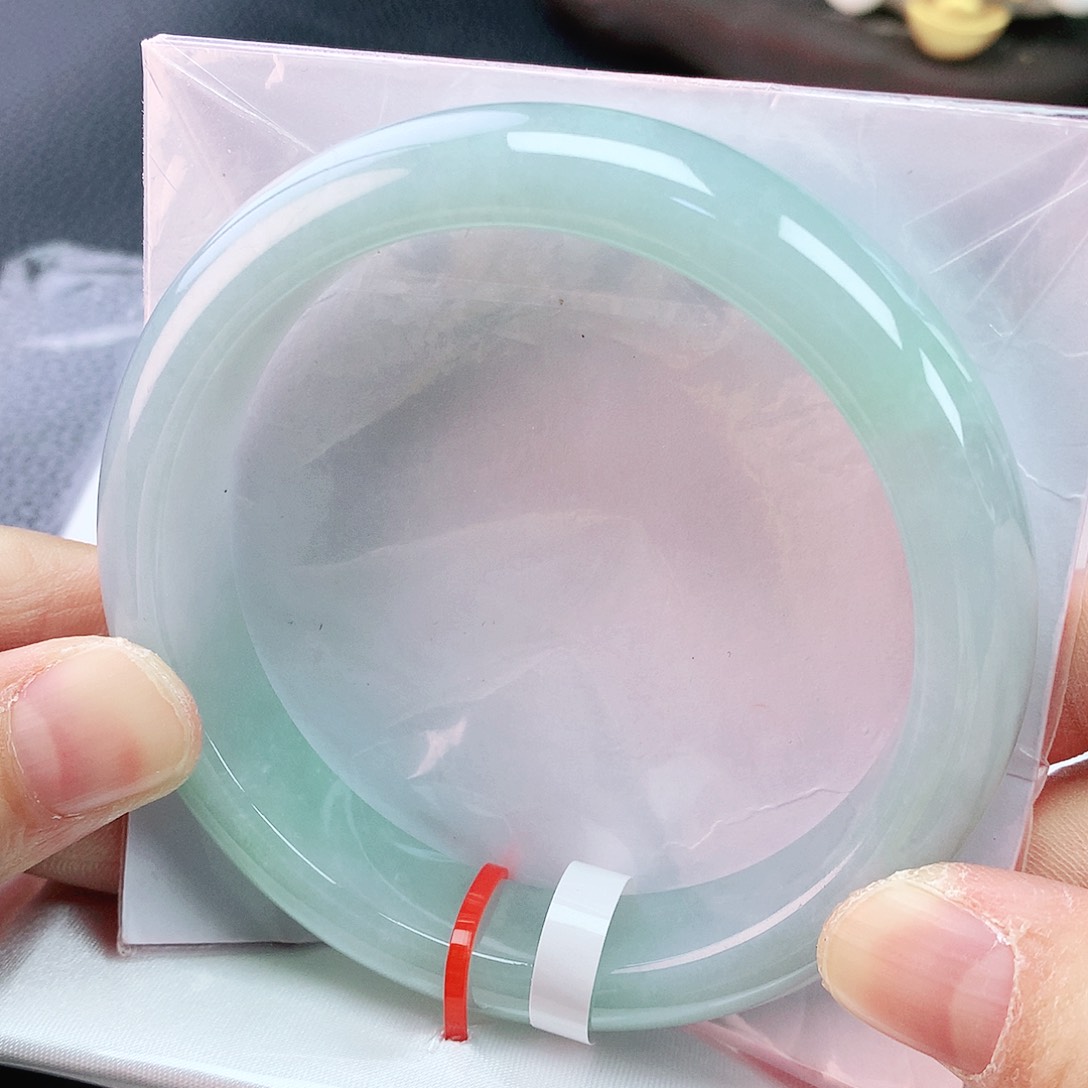 未镶嵌手镯翡翠60圈