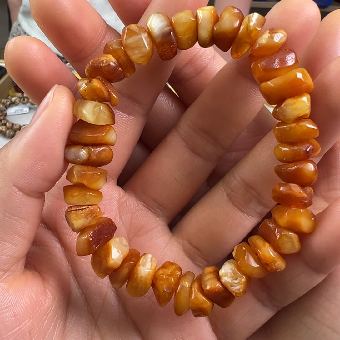 蜜蜡裸石未镶嵌蜜蜡