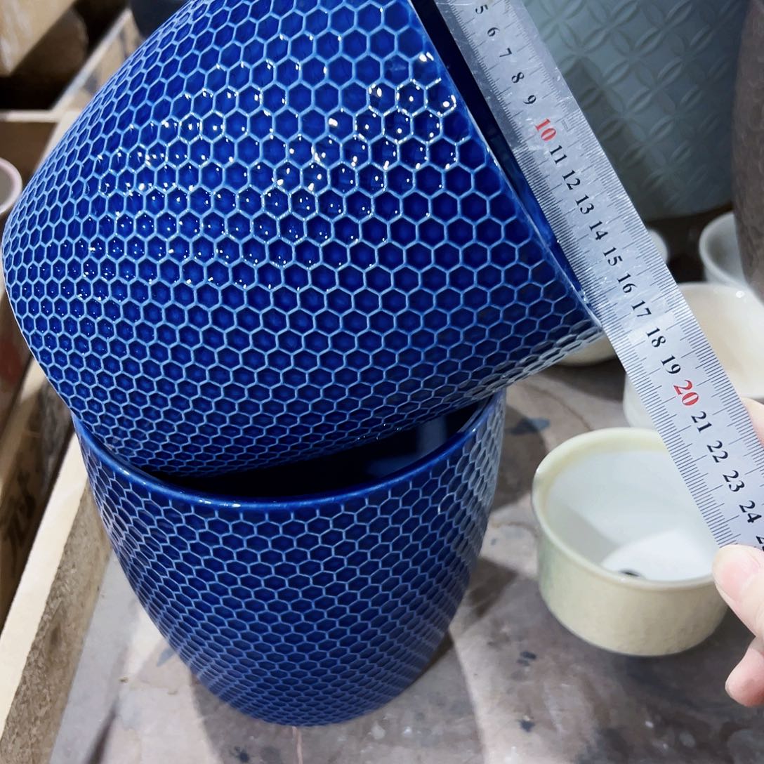 有孔外贸尾单陶瓷花盆凑单10米包邮