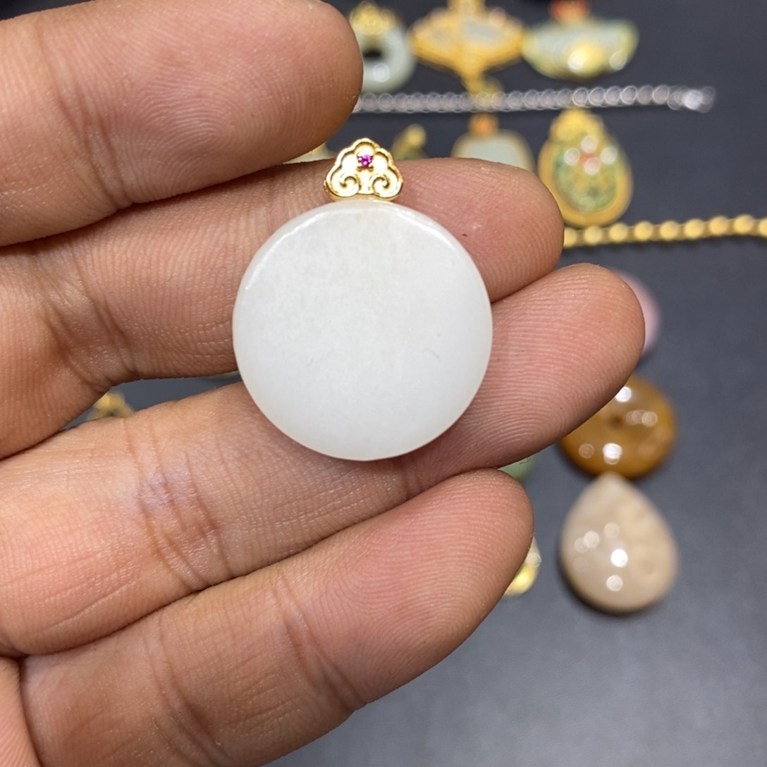 和田玉颈饰银S925镀金镶嵌