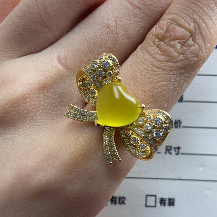 【闪购商品】岫玉戒指银S925镶嵌红***伊金色不保色