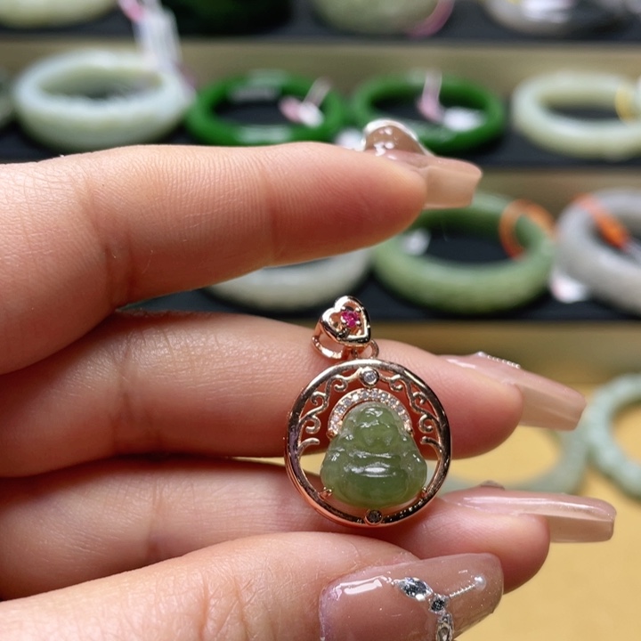 和田玉吊坠未镶嵌