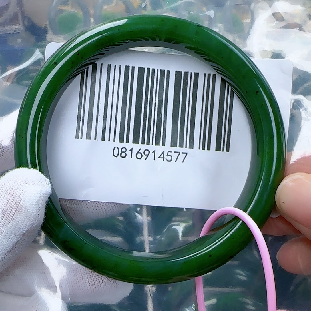 和田玉（碧玉）手镯未镶嵌奋****！包容63