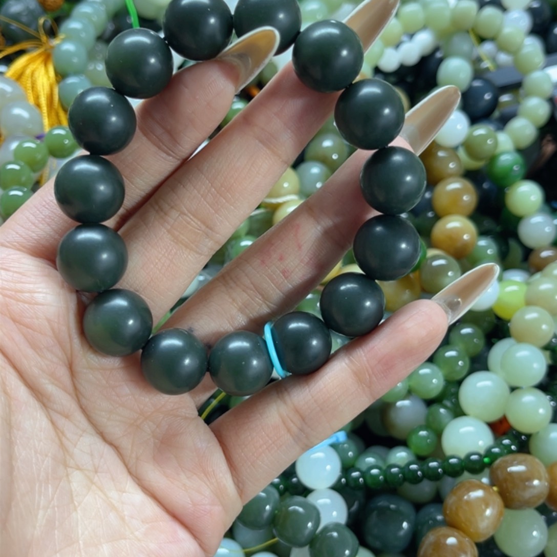 和田玉手链未镶嵌