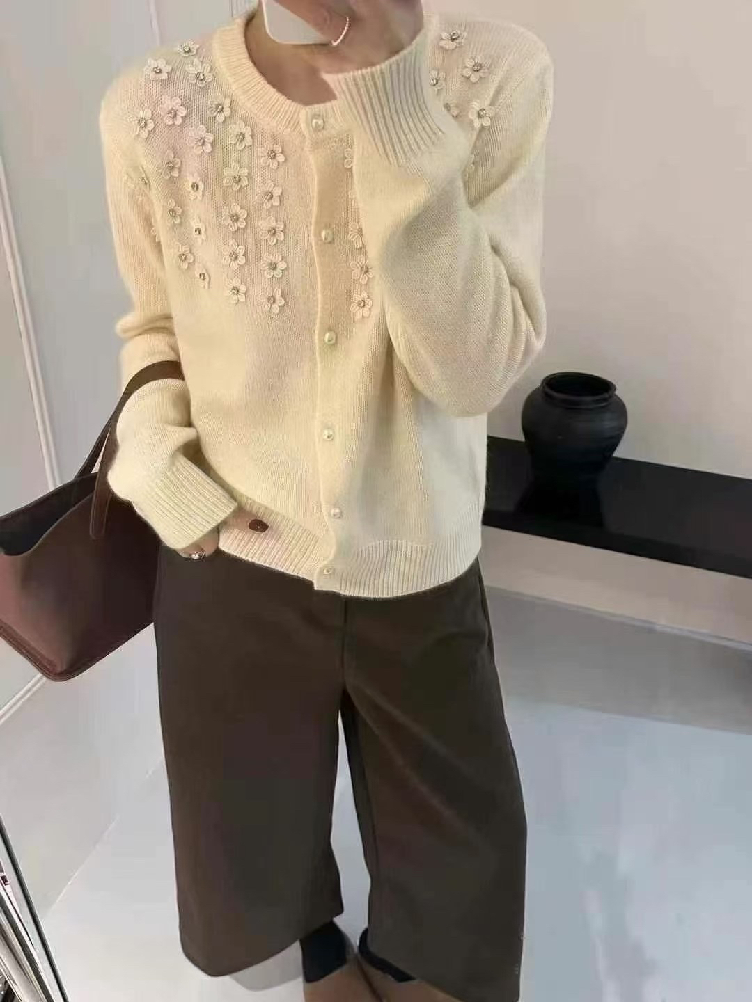 秋冬气质长袖毛衣时尚百搭镂空打底宽松圆领针织开衫