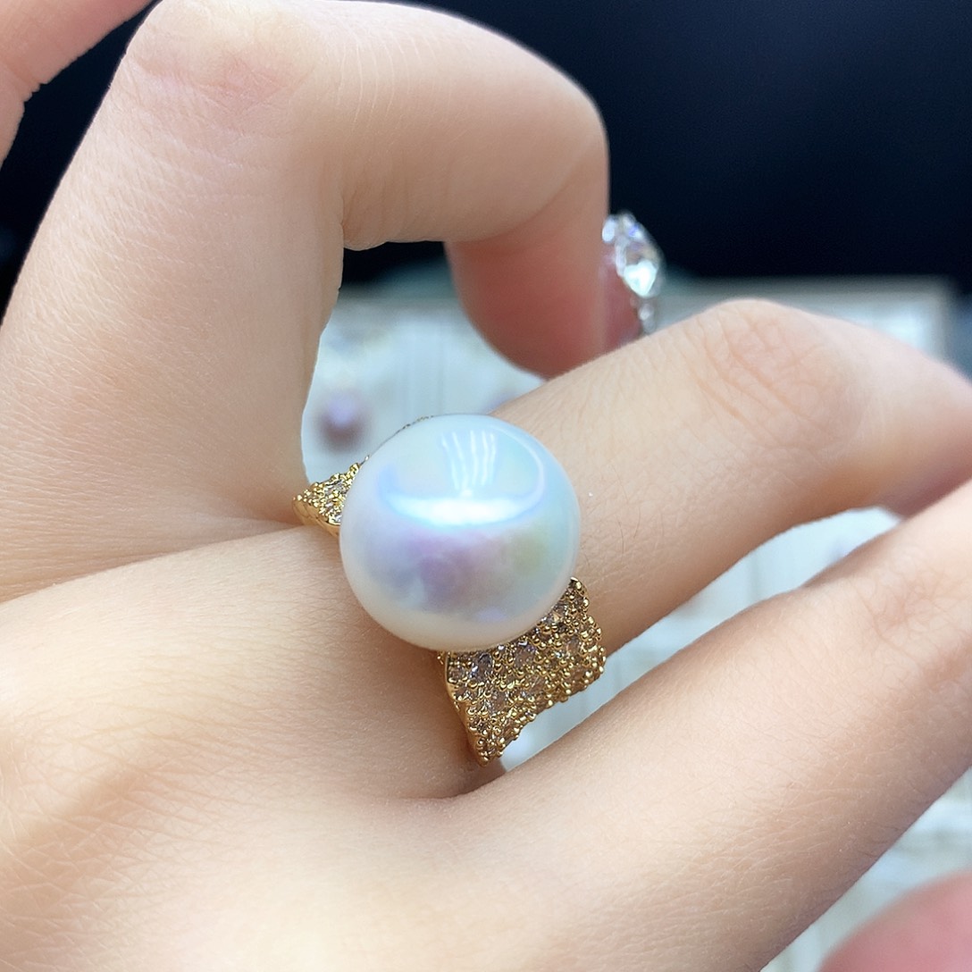 淡水珍珠颈饰合金