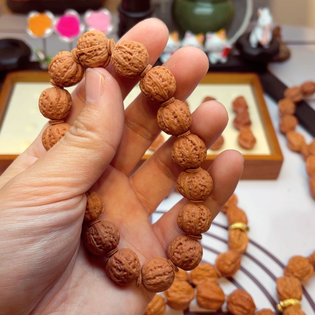 文玩核桃手串京八棱