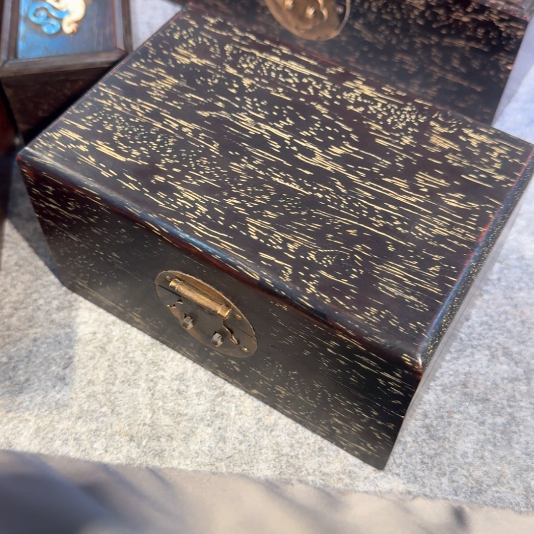 贡木盒呃呃呃呃呃呃呃呃呃呃