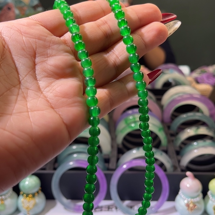 琪琪的藏玉阁手镯