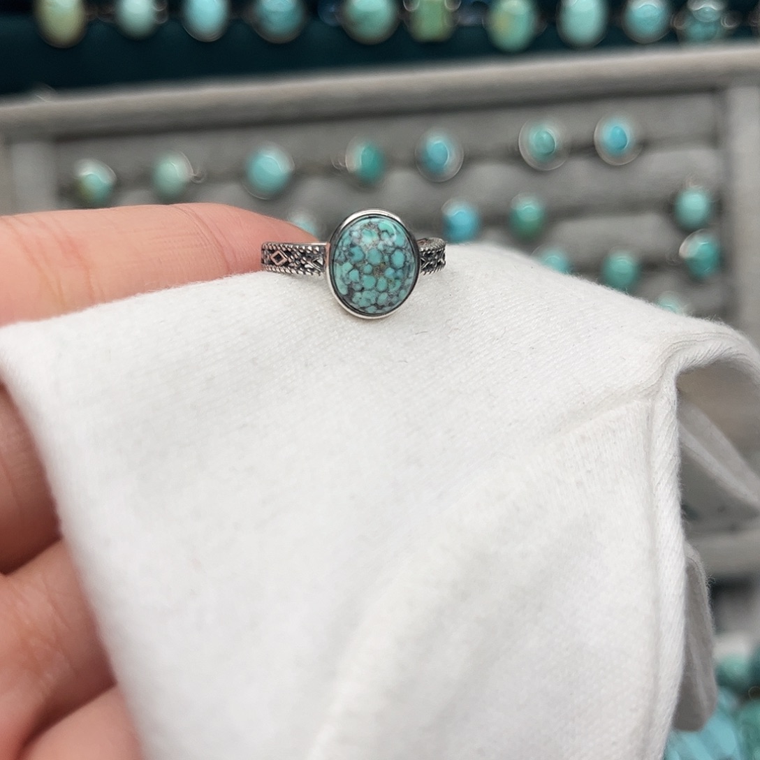 绿松石绿松石未镶嵌