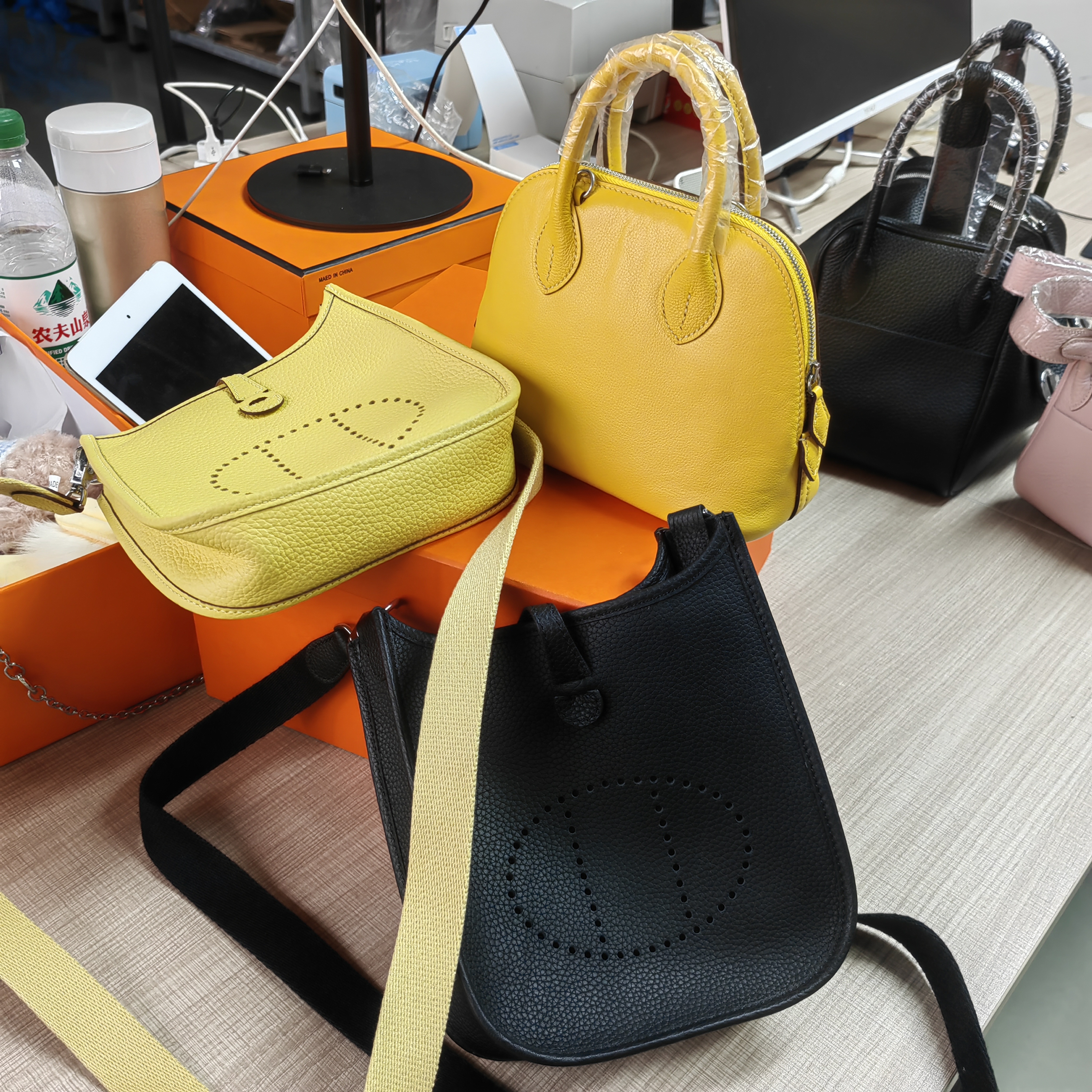 特价活动福利 斜挎包可爱风甜辣风初恋风法式 特价流行款式，