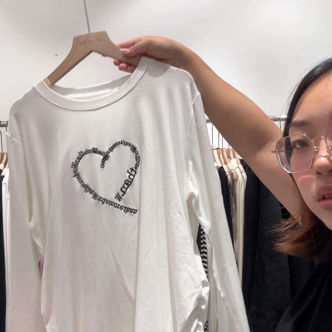 大码女装秋款上衣女
