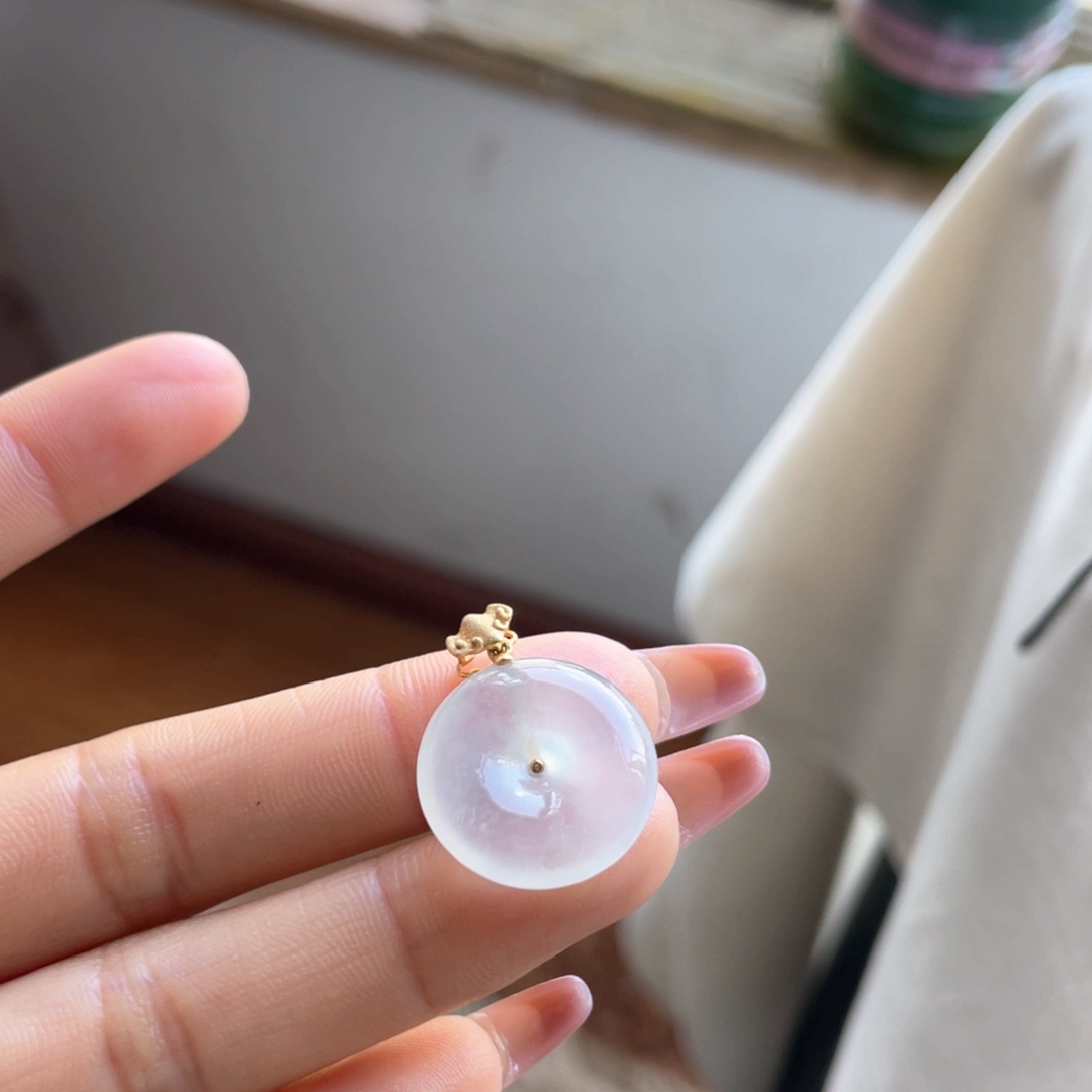 翡翠颈饰18K金镶嵌平安扣