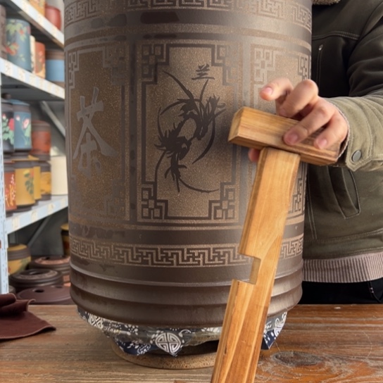 紫砂茶叶罐紫砂艺术