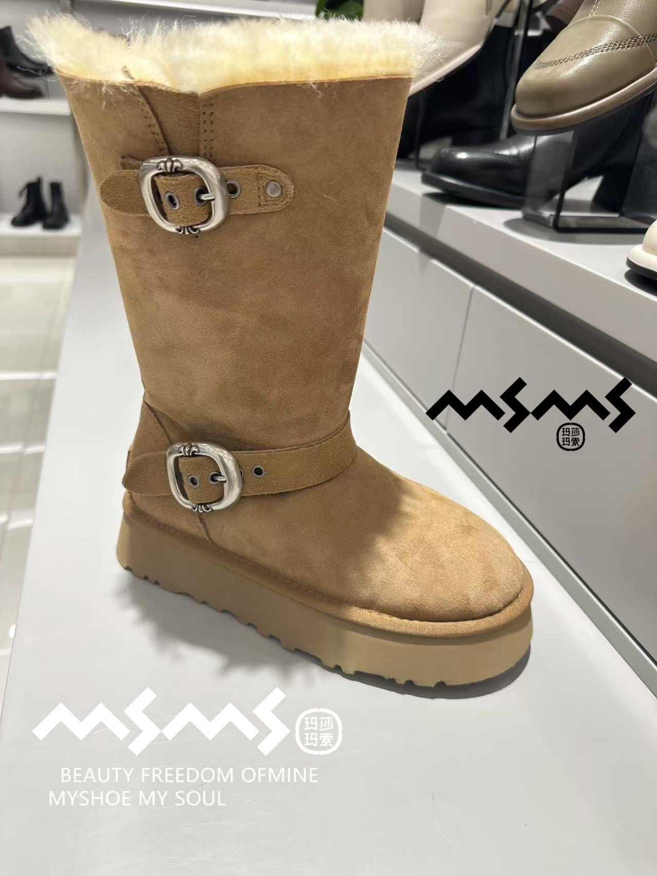 冬季中筒时尚雪地靴女靴女鞋加绒雪地靴百搭长靴加厚