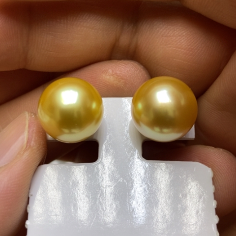 海水珍珠18K金镶嵌耳饰
