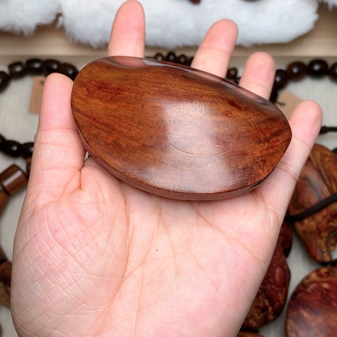 贡木手串/手链西****虎花花富甲