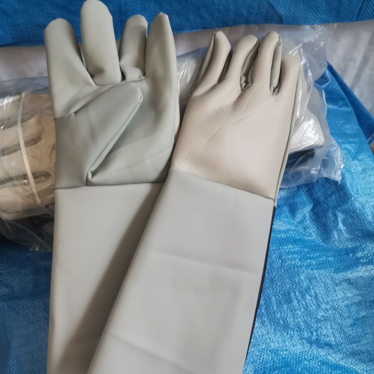 牛皮电焊手套耐高温隔热防烫柔软加长耐磨焊工专用劳保手套