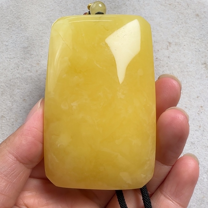 未镶嵌蜜蜡珠宝奇石