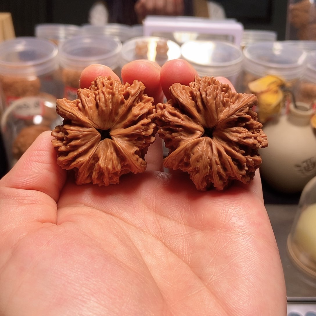 柏香籽/百香籽把件44皇冠四棱