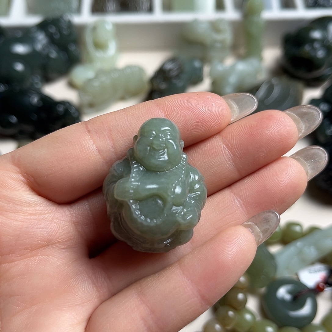 和田玉未镶嵌挂件