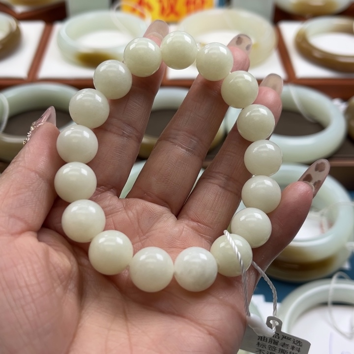 和田玉手串未镶嵌