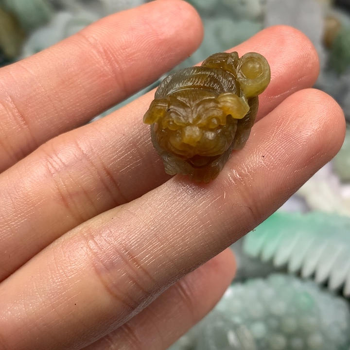 行***德未镶嵌定制翡翠翡翠