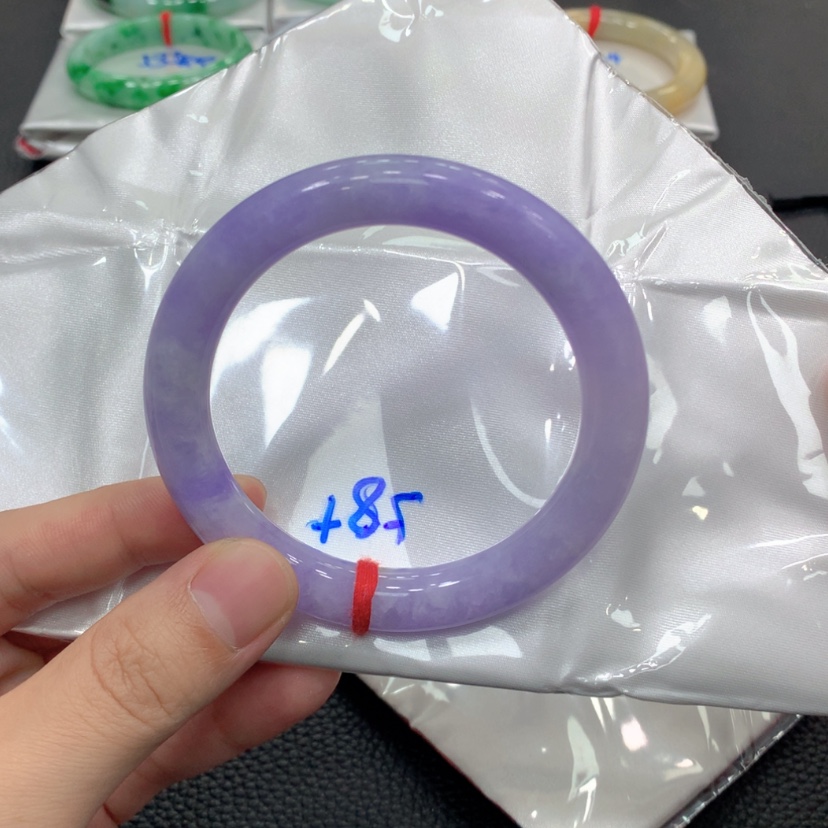 【闪购商品】翡翠足铂镶嵌手镯巧****）翡翠