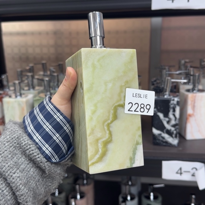 L。 2289。         