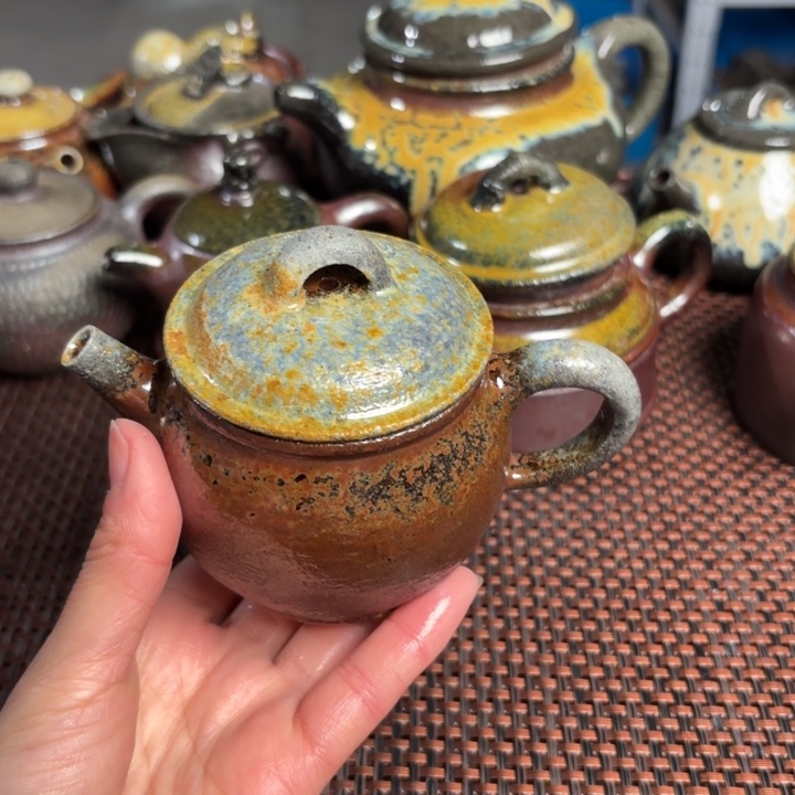 紫砂茶杯前**锦段泥手持