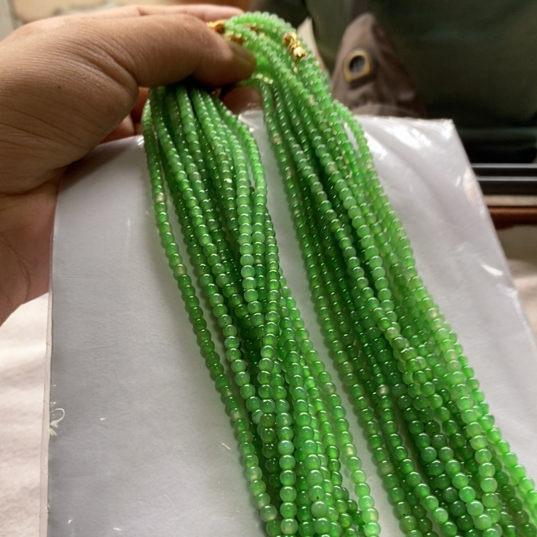 定制翡翠未镶嵌缅甸翡翠a货卡3.8多样性发货