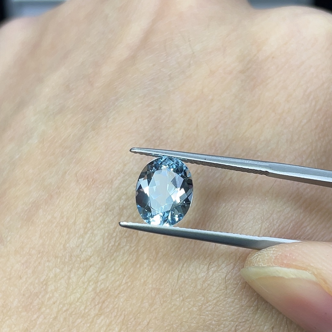 海蓝宝石裸石2.39克拉圣玛利亚