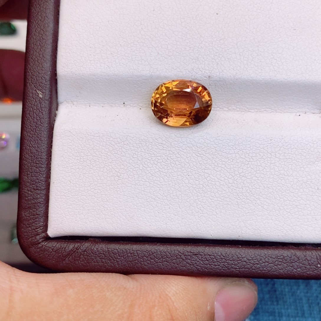 碧玺裸石未镶嵌碧玺4.54克拉