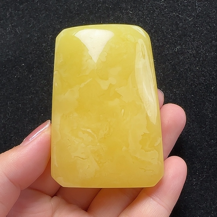 蜜蜡珠宝奇石未镶嵌